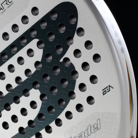 Ракетка для падела BULLPADEL Pearl 26, 493804, для профессионалов, карбон, бело-серый за 35&nbsp;929.50 ₽ купить в Грозном