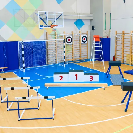 Щит баскетбольный игровой (монолитный поликарбонат) 1050х1800 мм ZAVODSPORTA за 47&nbsp;600 ₽ купить в Грозном